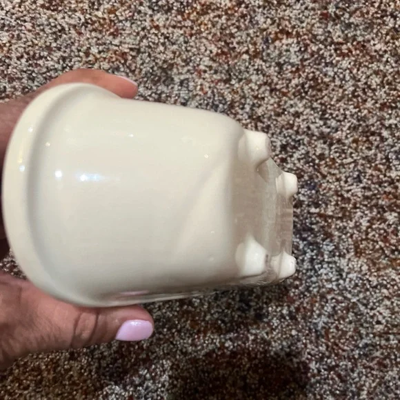 The Plaza White Ceramic Trinket Dish - Picture 3 of 6